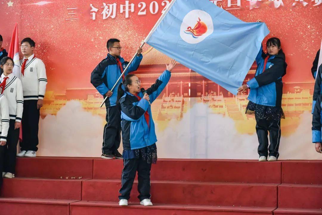 救援受困的小偷